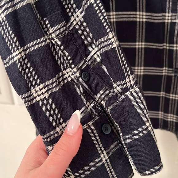 Treasure & Bond Plaid Boyfriend Button Down Shirt Navy 2X - Picture 5 of 8